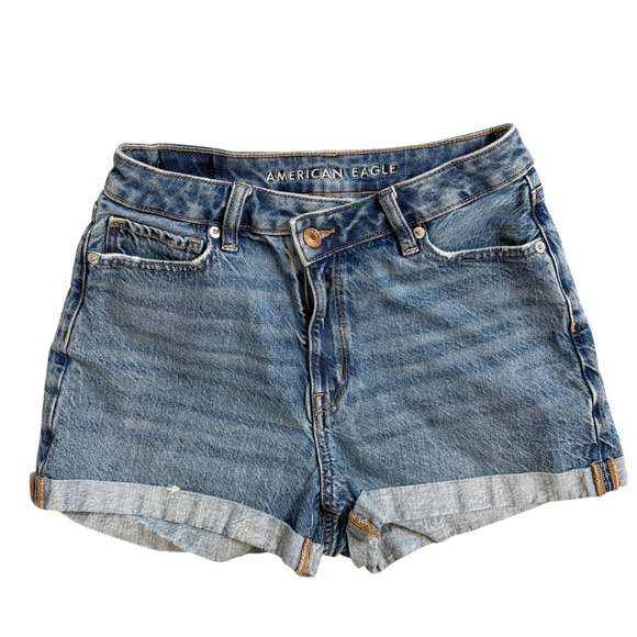 American Eagle Outfitters Pants - American Eagle Highest Rise Mom Shorts Womens 2 Blue Denim Cuffed Medium Wash